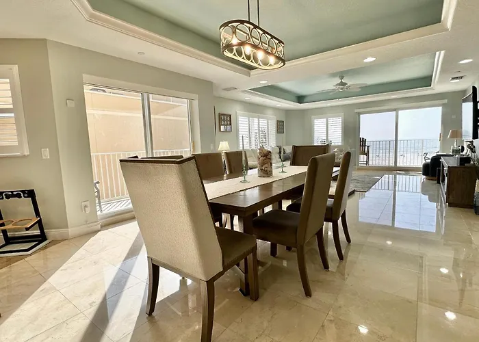 Chateaus On White Sands 302