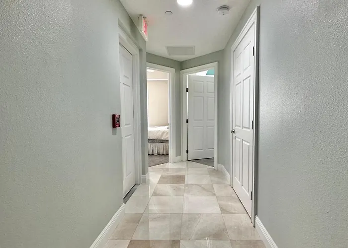Chateaus On White Sands 302